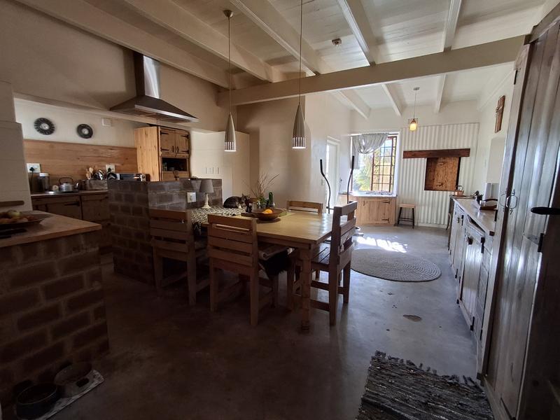 5 Bedroom Property for Sale in Stompneus Bay Western Cape